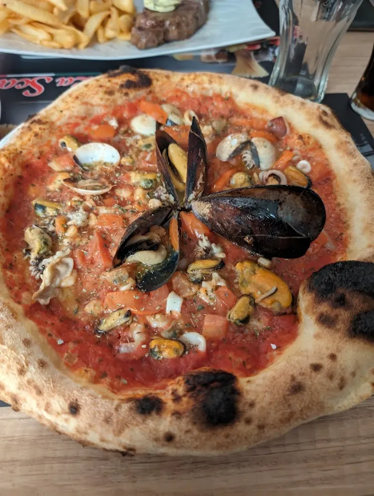 Pizza Fruits de Mer